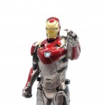 خرید اکشن فیگور مرد آهنی Mark XLVII Crazy Toys از فیلم Spider-Man: Homecoming