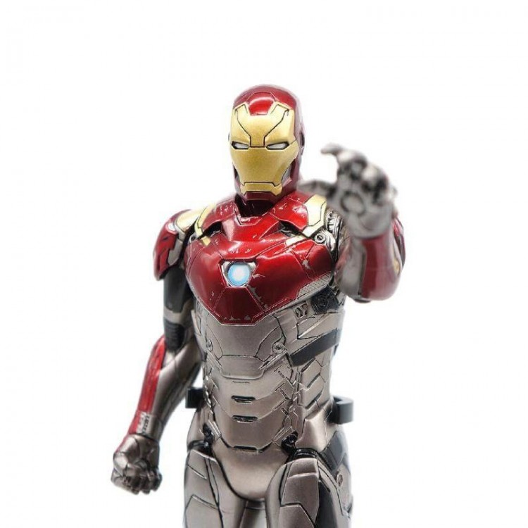 خرید اکشن فیگور مرد آهنی Mark XLVII Crazy Toys از فیلم Spider-Man: Homecoming