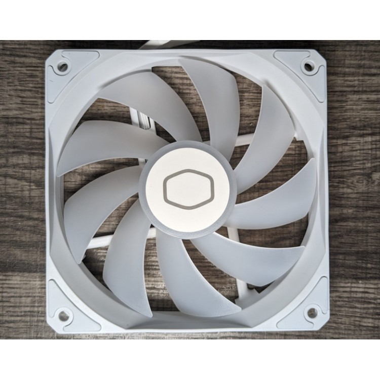 خرید کولر پردازنده Cooler Master MasterLiquid 240L Core - سفید