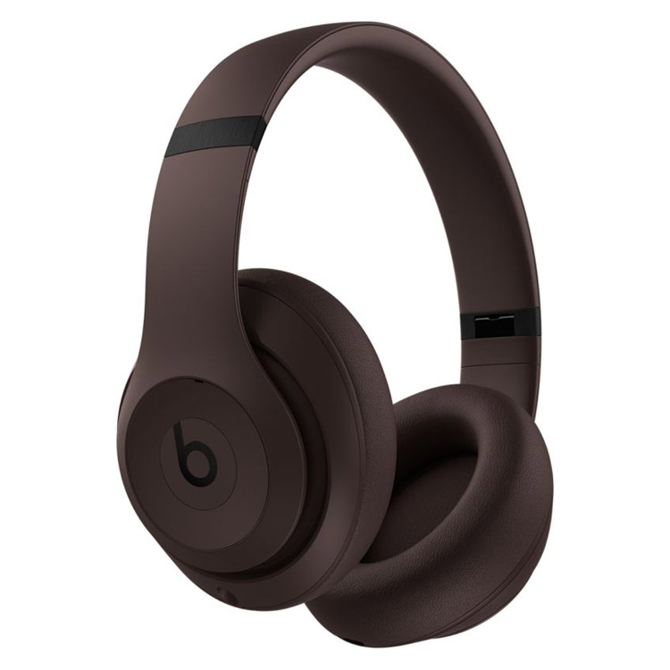 خرید هدفون Beats Studio Pro بی‌سیم - قهوه‌ای