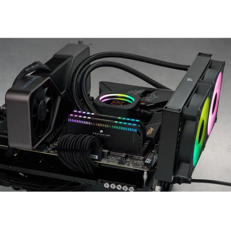 خرید رم Corsair Dominator Platinum RGB - ظرفیت 32 گیگابایت - DDR5 - فرکانس 5200 مگاهرتز C40 - سفید